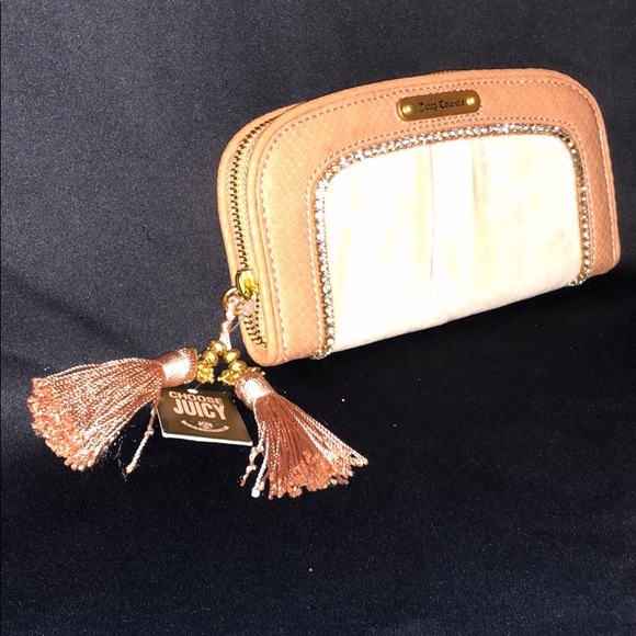 Juicy Couture Handbags - NWT Juicy Couture Pink Wallet